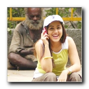 Azhagai Irukirai Bayamai Irukirathu Photo Gallery